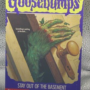 Vintage Book-Goosebumps Stay Out of the Basement #2-RL Stine 1992